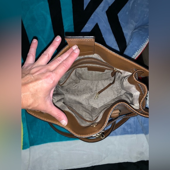 Michael Kors Large Hamilton Satchel 30S2GHMT3L in Camel Brown. - Picture 9 of 14